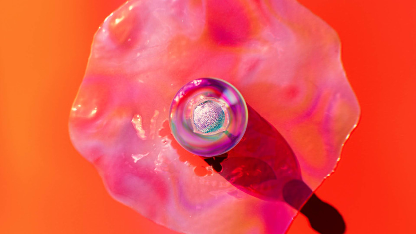 3D liquid simulation with Realflow under a champagne bottle